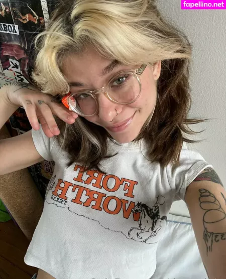 Data Night OnlyFans Thumbnail #DrD4IIZrXq