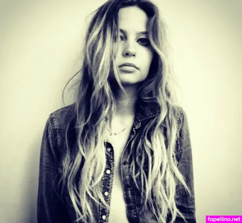 Daveigh Chase OnlyFans Thumbnail #S4EOIFypyI