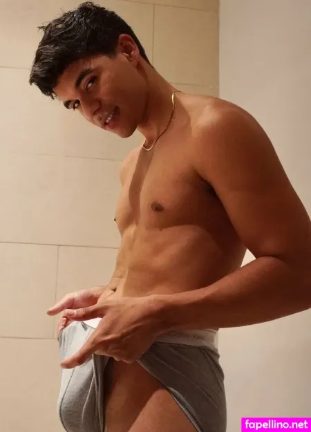 Davidflowersh OnlyFans Thumbnail #2fZSd8v9Sl