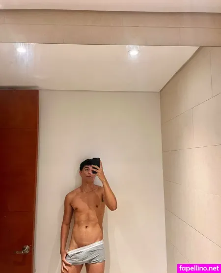 Davidflowersh OnlyFans Thumbnail #OL7ID5UBts