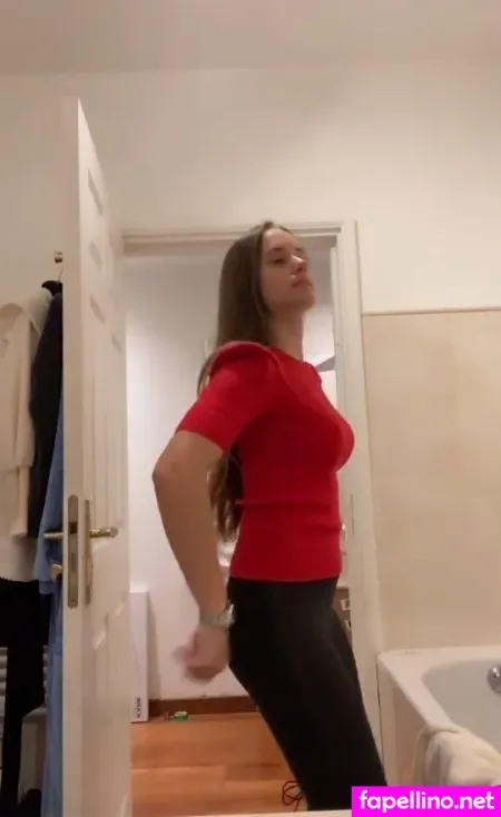 Davina Geiss OnlyFans Thumbnail #r8RoEXzej0