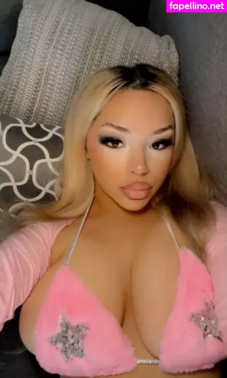 Davina OnlyFans Thumbnail #LNB34SfbB5