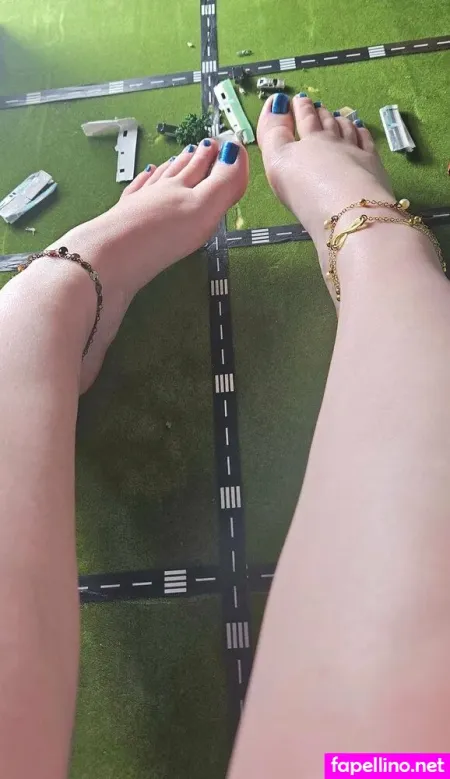 Dawnofthegiantess OnlyFans Thumbnail #gOnZzd5Fou