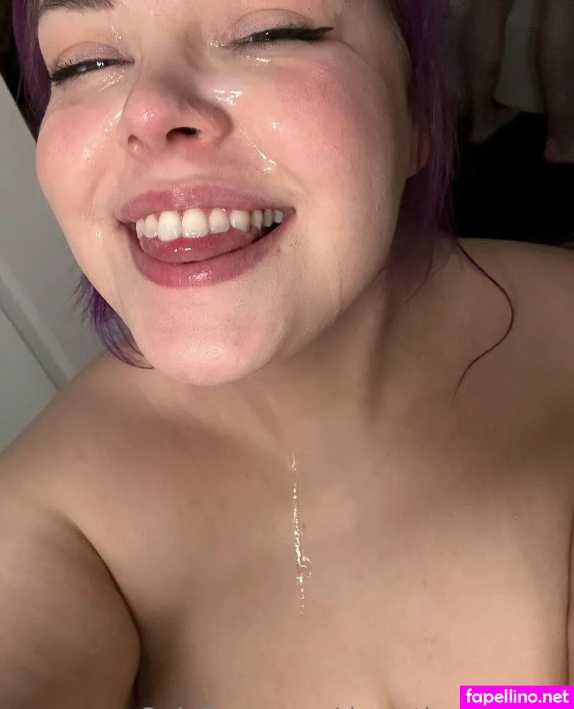 dawnthepothead, deadpothead Nude Leaked OnlyFans Photo #95TwnPo7O4