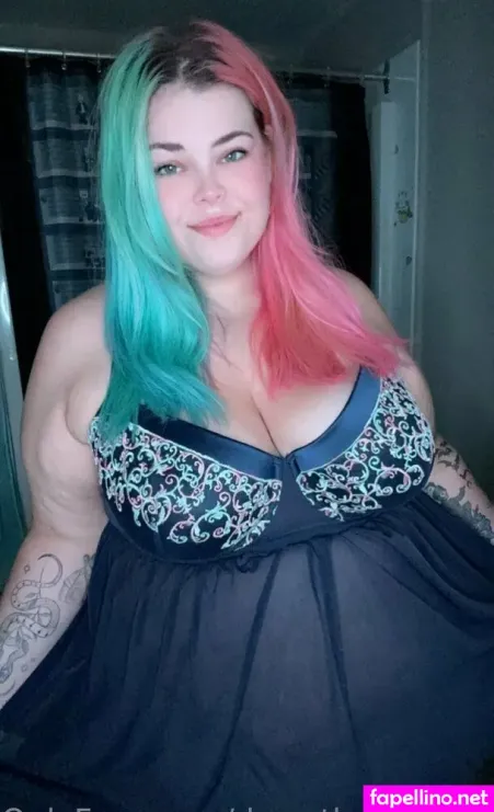 Dawnthepothead OnlyFans Thumbnail #e2ZtMQFGsA