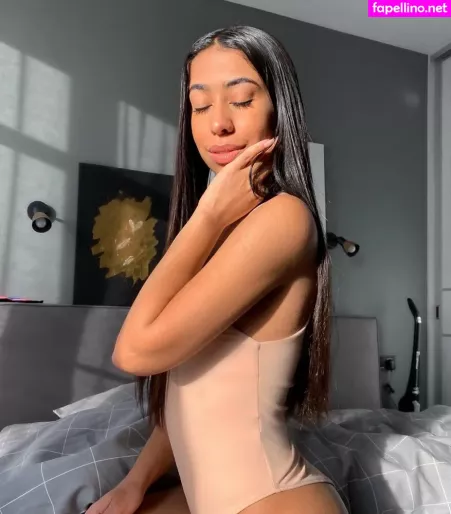 Dayana Wifey OnlyFans Thumbnail #7vpr57n1E9