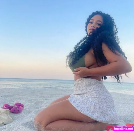 Dayanis Moreno OnlyFans Thumbnail #A53EhAXEwm