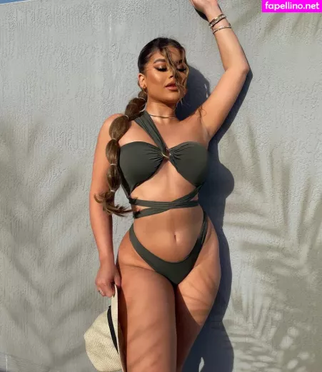 Dayanna Comas OnlyFans Thumbnail #H0Xq8jJY1F