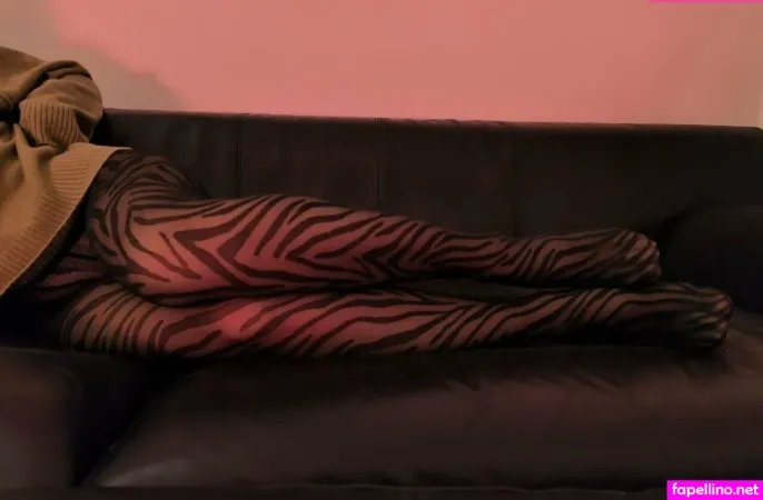 Daydreamaboutmyfeet OnlyFans Thumbnail #sR6jeMAo2j