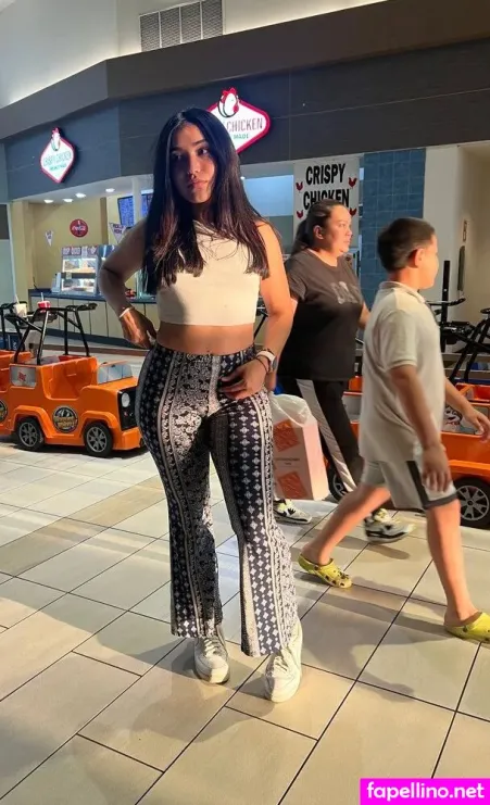 Daylinayestas OnlyFans Thumbnail #OzX5GnGE5z