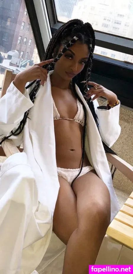 Daywithash Main Profile Photo