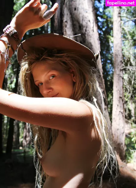 Dayzea OnlyFans Thumbnail #E9ww1FspOE