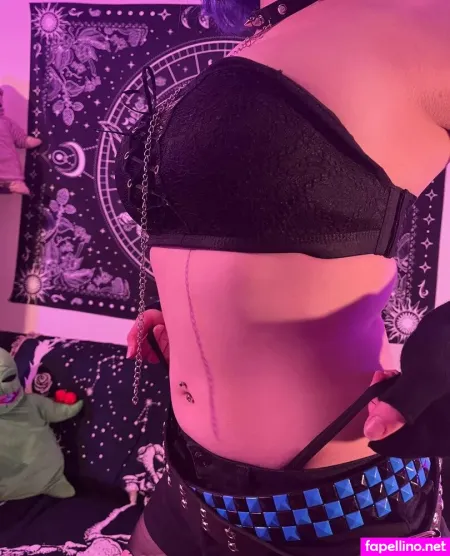 Dealingpeaches OnlyFans Thumbnail #nR6deY8A74