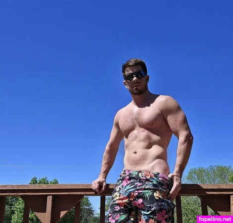 Deandarkholer OnlyFans Thumbnail #9SnSow8SPB