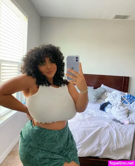 Deanelizyunes OnlyFans Thumbnail #2STK66nSe5