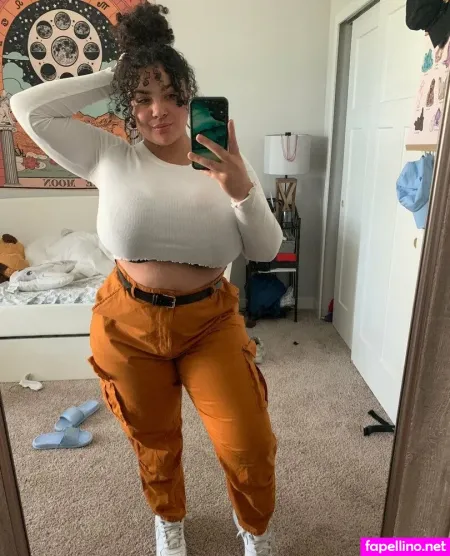 Deanelizyunes OnlyFans Thumbnail #9hNzDOox0J