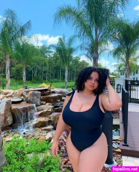 Deanelizyunes OnlyFans Thumbnail #cKBWBwYrGr