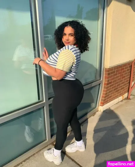 Deanelizyunes OnlyFans Thumbnail #evVKKSiISx