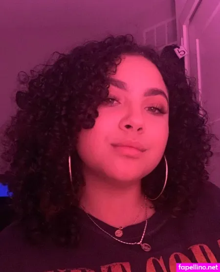 Deanelizyunes OnlyFans Thumbnail #nnray5GKX3