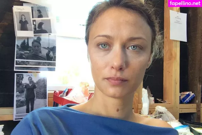 Deanna Russo OnlyFans Thumbnail #4CT2Bs2tro