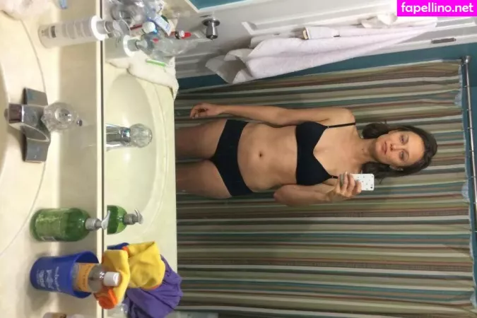 Deanna Russo OnlyFans Thumbnail #v5VFqtwUPW