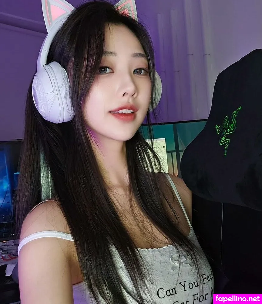 dear.chuu, dearchuutoro Nude Leaked OnlyFans Photo #694FkYm0uJ