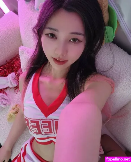 Dear Chuu 3 OnlyFans Thumbnail #9ySFGAFH8y