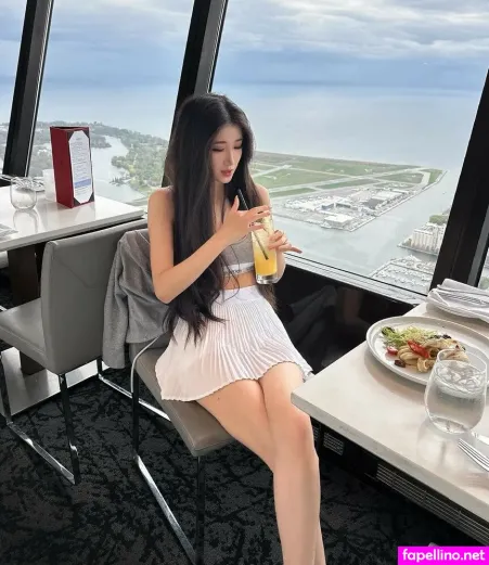 Dear Xina OnlyFans Thumbnail #2GIC2tYVQo