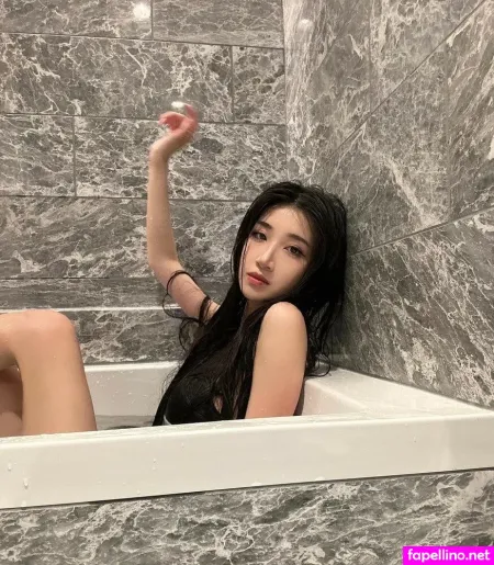 Dear Xina OnlyFans Thumbnail #tbsxVxd8en