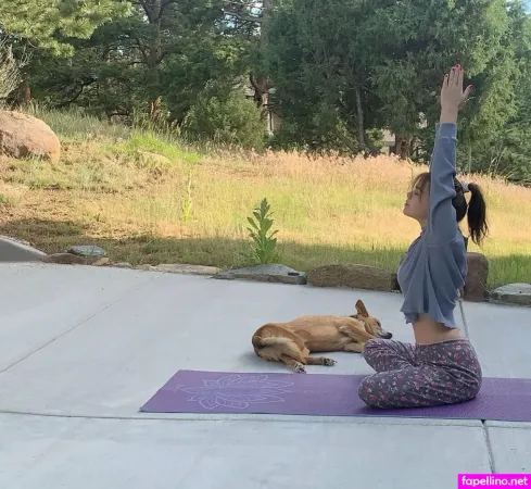 Dearest Daisy OnlyFans Thumbnail #4fomYv31wA