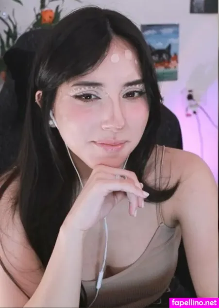 Deargia OnlyFans Thumbnail #Fxsl5TcLYD