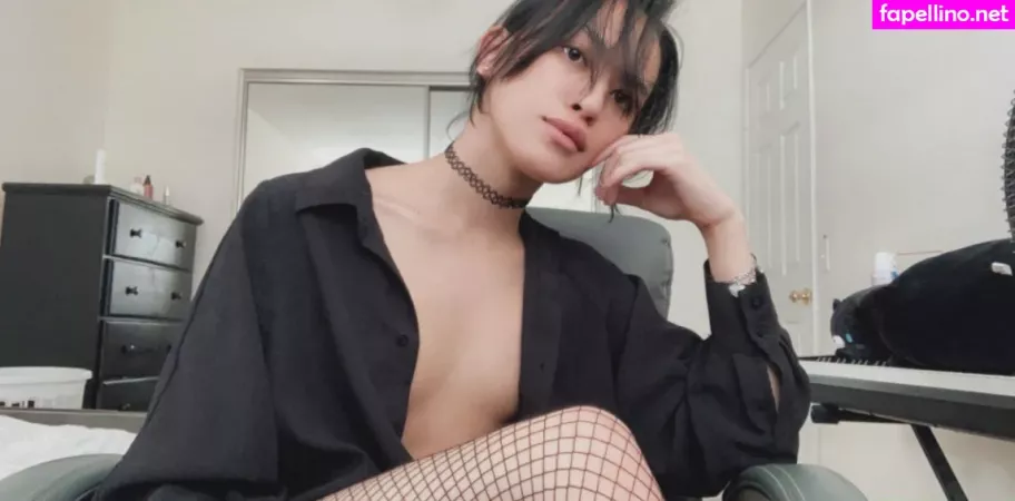 Deathlooming OnlyFans Thumbnail #C7E1J8ktZK