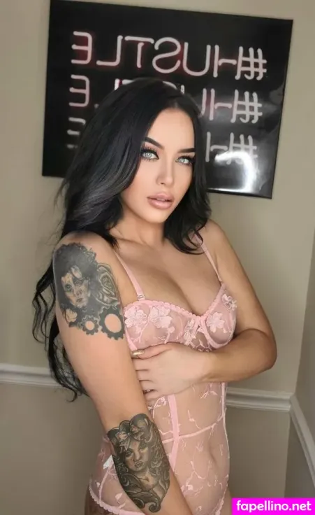 Deavan Clegg OnlyFans Thumbnail #FDibD2ILv7