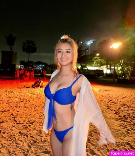 Debbwie OnlyFans Thumbnail #gMDxWY8OcA