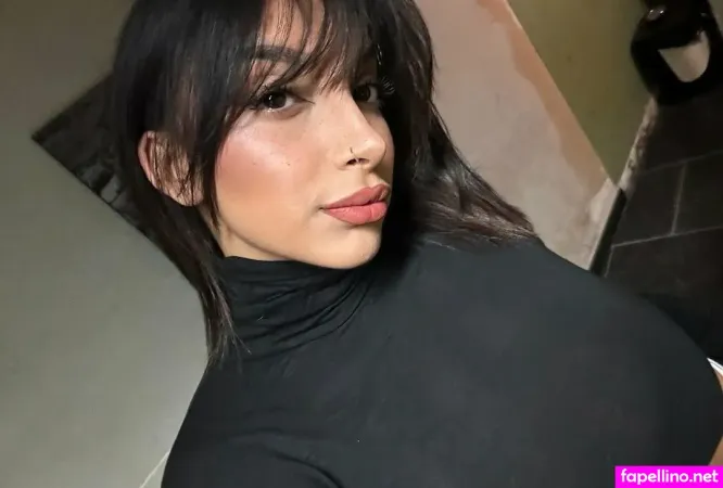 Debora Bloise OnlyFans Thumbnail #Fm4e5AVsp6