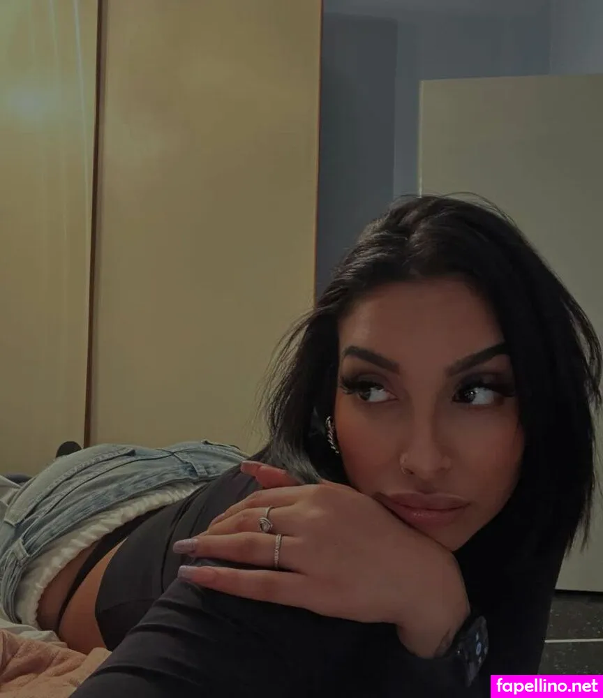 _deborabloise_ Nude Leaked OnlyFans Photo #z4Xcu8U6c6