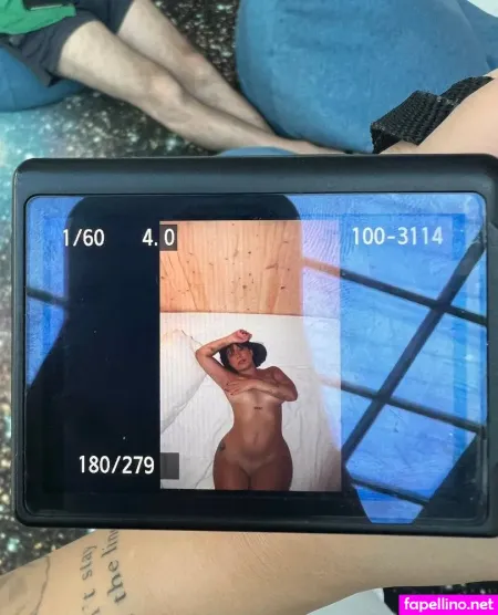 Debora Cardoso OnlyFans Thumbnail #bA2cfkD5Mz