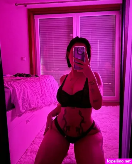 Debora Cardoso Main Profile Photo