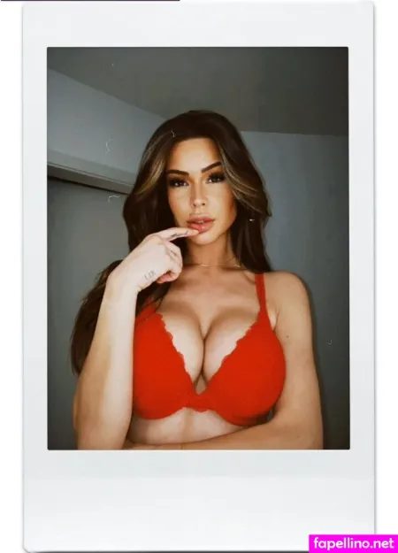 Debora Gabriella OnlyFans Thumbnail #MOcHNMgyoS