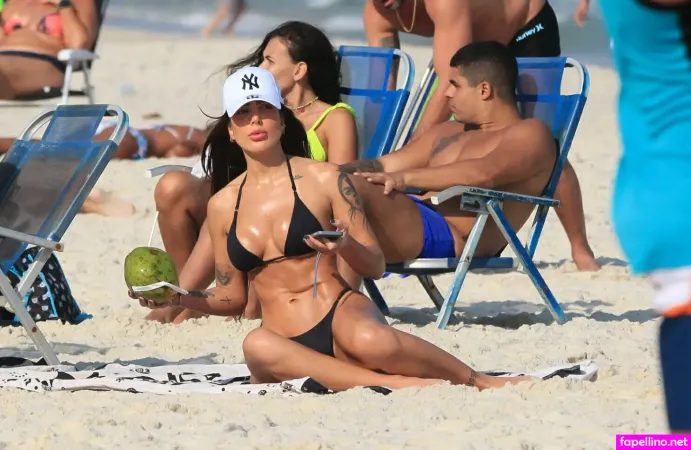 Debora Moura OnlyFans Thumbnail #aFIALTHcit