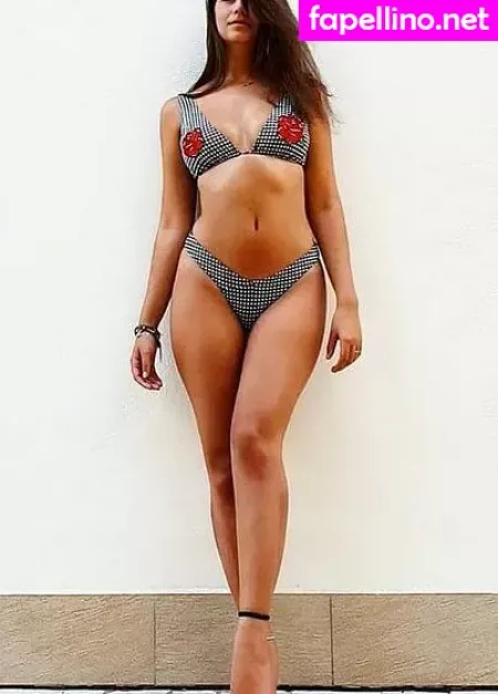 Deborah Neri OnlyFans Thumbnail #0W0QZtKfjT
