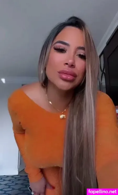 Debvarela 1 OnlyFans Thumbnail #9yYIhxtsT1