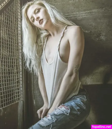 Dee Danger OnlyFans Thumbnail #IQi6BqTJzS