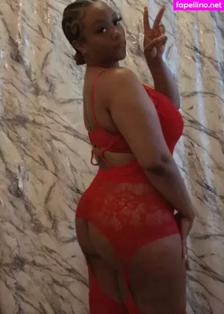 Dee Dee Davis OnlyFans Thumbnail #Ym79MKsFPW