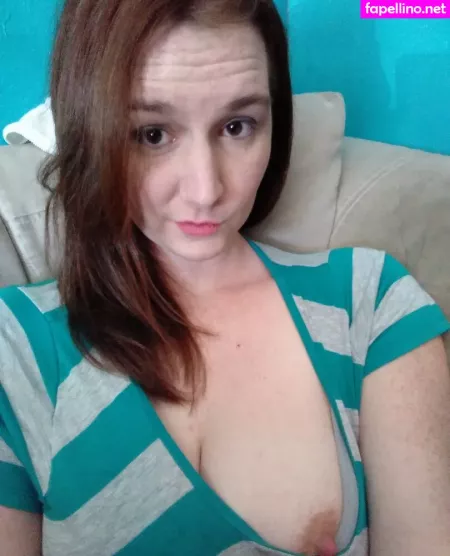 Dee Dee Lynn OnlyFans Thumbnail #bWE1ZUQMdR