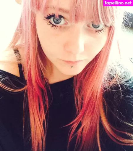 Dee Mented OnlyFans Thumbnail #5po6xPl95i