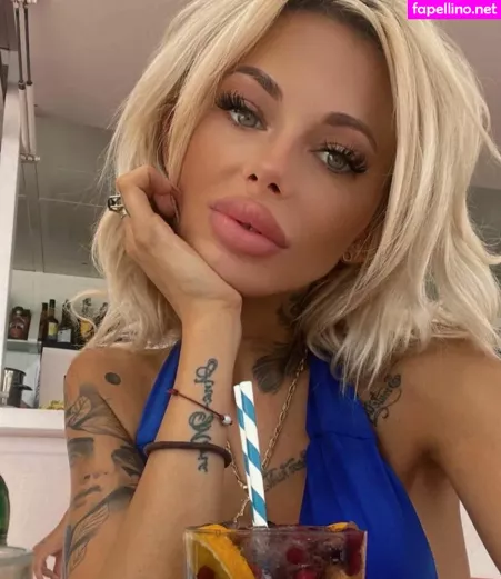 Deeadivina OnlyFans Thumbnail #OfHaG0bwk6