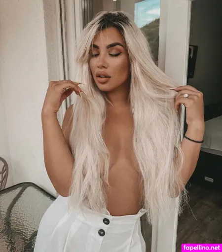 Deeanaofficial OnlyFans Thumbnail #5smxTjCQSy