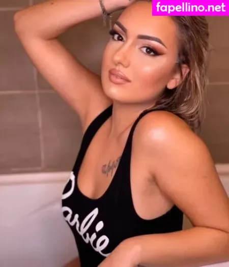 Deeaxsharon OnlyFans Thumbnail #zYfv0ZZQuf