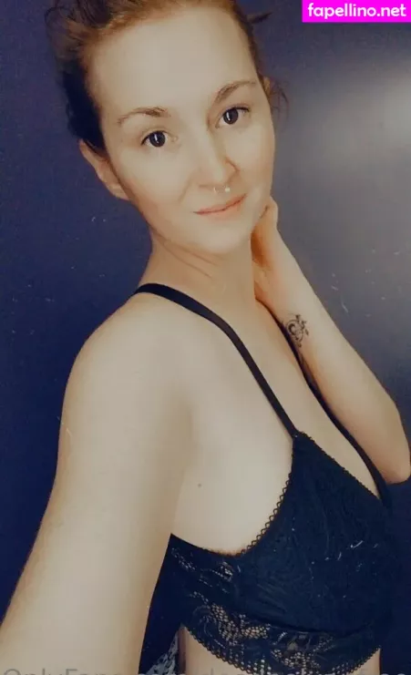 Deedeelynnfree OnlyFans Thumbnail #zIbVAFb7EP